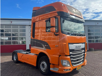 Tractor unit DAF XF 460