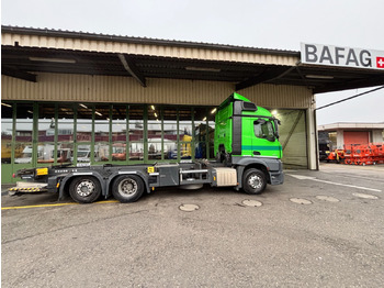 Container transporter/ Swap body truck MERCEDES Actros 2543 6x2 Container Transport: picture 2