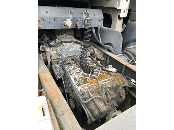 Tractor unit RENAULT PREMIUM: picture 2