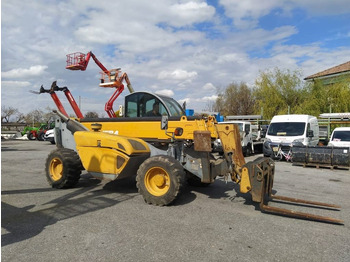 Telescopic handler TEREX