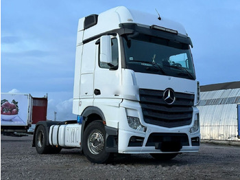 Tractor unit MERCEDES-BENZ Actros 1845