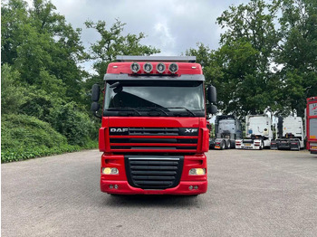 Livestock truck DAF XF 106.460 - Finkl Animal transporter: picture 5 Livestock truck DAF XF 106.460 - Finkl Animal transporter: picture 5