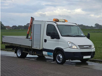Flatbed van, Crane truck Iveco Daily 40C15 - Flatbed + crane: picture 2 Flatbed van, Crane truck Iveco Daily 40C15 - Flatbed + crane: picture 2