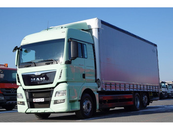 Curtainsider truck MAN TGX 26.440