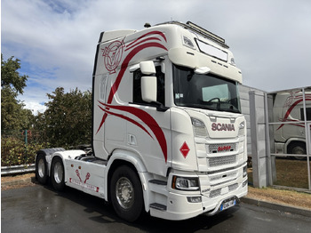 Tractor unit SCANIA R 500