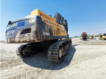 Crawler excavator VOLVO 700 B: picture 4