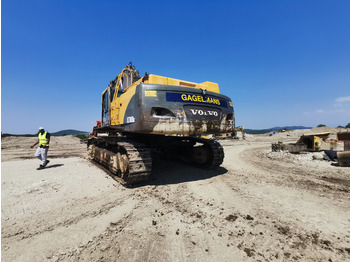 Crawler excavator VOLVO 700 B: picture 2