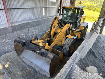 Wheel loader CATERPILLAR 930K