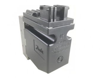 New Hydraulic valve for Loader crane Danfoss Solenoid Valve 157B4036: picture 2