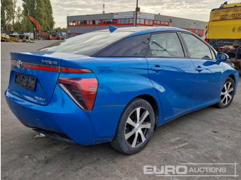Car 2017 Toyota Mirai Fuel Cell, Hydrogen Hybrid, Automatic (German Reg. Docs. Available): picture 5