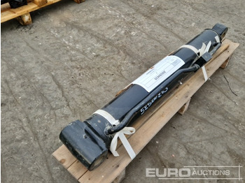 Material handling equipment Cylinder to suit Manitou MLT634/735/741: picture 4