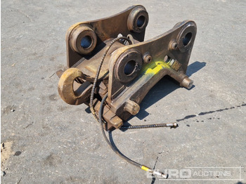 Quick coupler