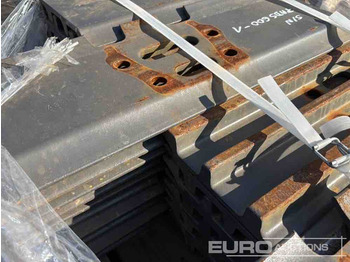 Spare parts for Excavator 600mm Steel Track Plates: picture 5
