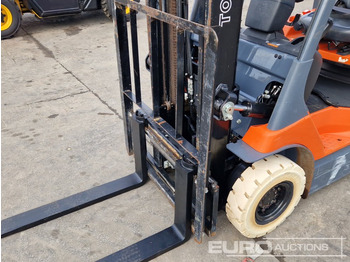Electric forklift Toyota 7FB15: picture 5