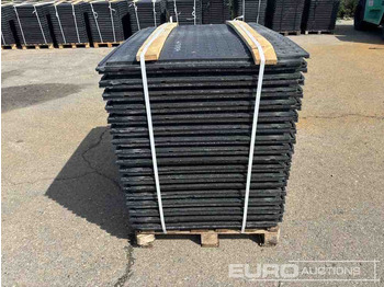 Construction equipment Pallet of Plastic Connectable Road Plates, 1200x800x28mm, 22kg per Plate (35 of) Moved to OCT 25: picture 4