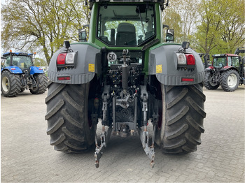 Farm tractor Fendt 826 Vario S4: picture 5