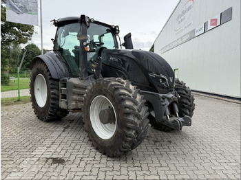 Farm tractor VALTRA T254