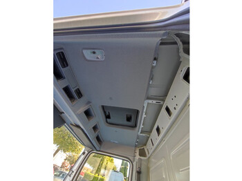 Cab and interior for Truck Mercedes-Benz ATEGO 4 CYLINDERS EURO 5 EURO 6: picture 4