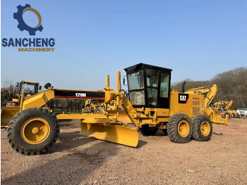 Grader CATERPILLAR 120H: picture 3 Grader CATERPILLAR 120H: picture 3