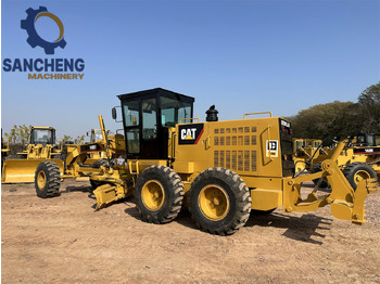 Grader CATERPILLAR 140H