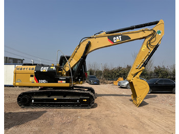 Crawler excavator CATERPILLAR 320D2L: picture 2