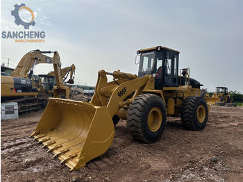 Wheel loader CATERPILLAR 966F: picture 3