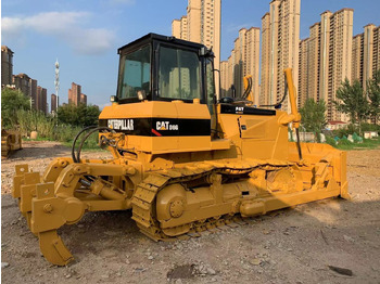 Bulldozer CATERPILLAR D6G: picture 2