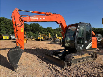 Mini excavator HITACHI ZAXIS ZX70: picture 2