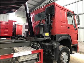 Lease a SINOTRUK Howo Dump truck 371 SINOTRUK Howo Dump truck 371: picture 4