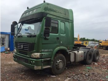 Tractor unit HOWO 375: picture 1