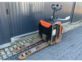 Pallet truck BT