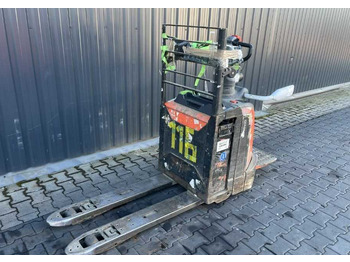 Pallet truck BT