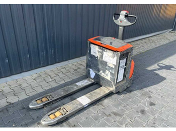 Pallet truck BT