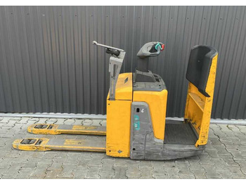Stacker Jungheinrich ERE120: picture 2