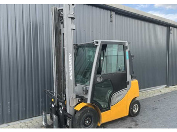 LPG forklift JUNGHEINRICH TFG 425