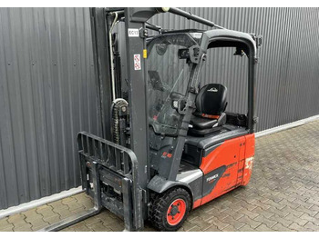 Electric forklift LINDE E16