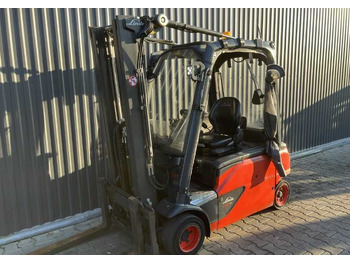 Electric forklift LINDE E20