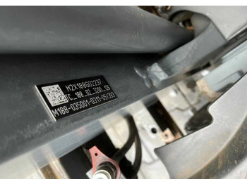 LPG forklift Linde H30T-02: picture 5