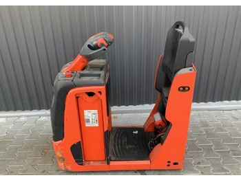 Tow tractor Linde P20: picture 5
