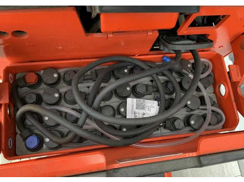 Tow tractor Linde P20: picture 3