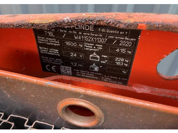 Pallet truck Linde T16L: picture 4