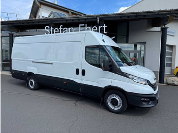 Panel van IVECO Daily 35s16
