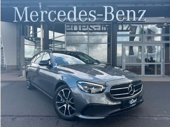 Station wagon MERCEDES-BENZ