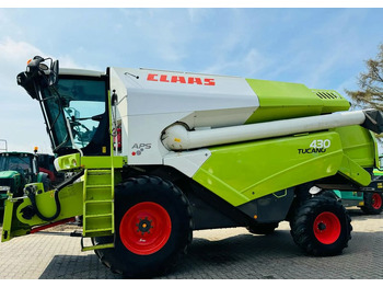 Combine harvester CLAAS Tucano 430