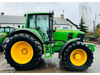 Farm tractor JOHN DEERE 7530