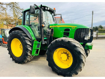 Farm tractor JOHN DEERE 7530