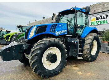 Farm tractor NEW HOLLAND T8