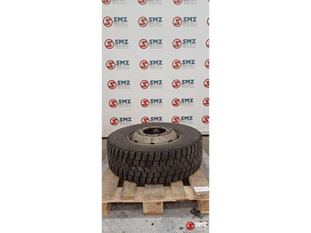 Tire MICHELIN