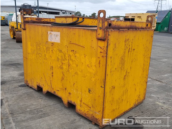 Storage tank