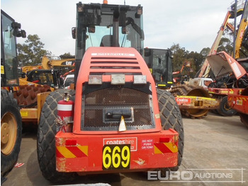 Roller 2011 CAT CS533XT Single Drum Vibrating Roller, A/C: picture 3